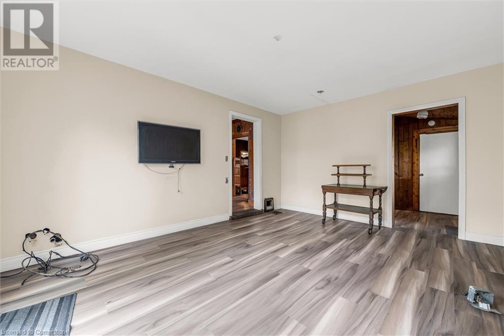 Photo 13 of 382 Beach Boulevard, Hamilton ON