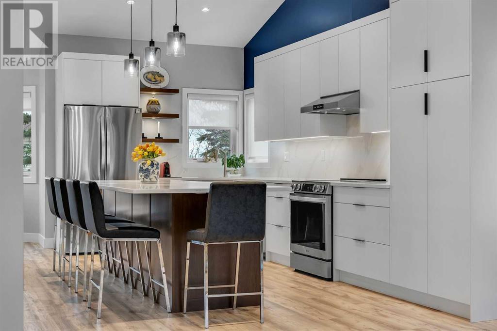 186 Hawkville Close NW, Calgary, Alberta
