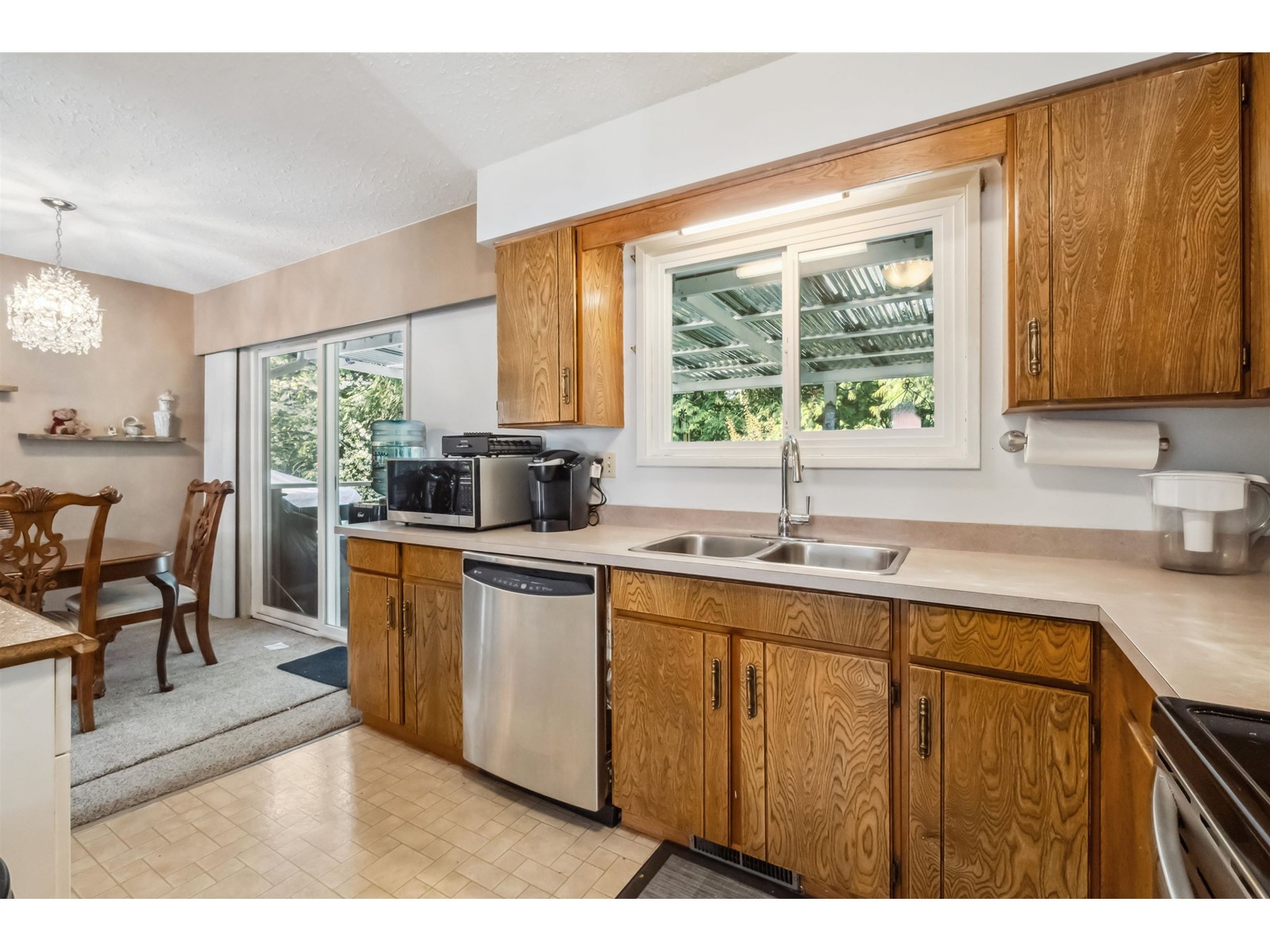 19769 38A AVENUE, Langley real estate listing R3008673