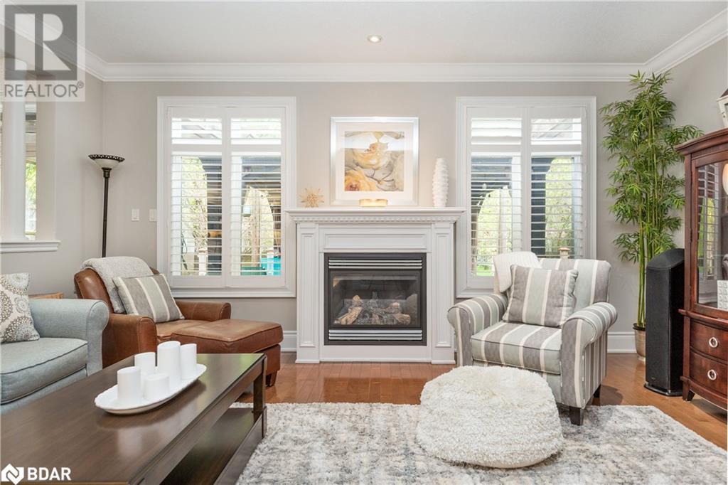 Photo 12 of 6 Orsi Court, Barrie ON