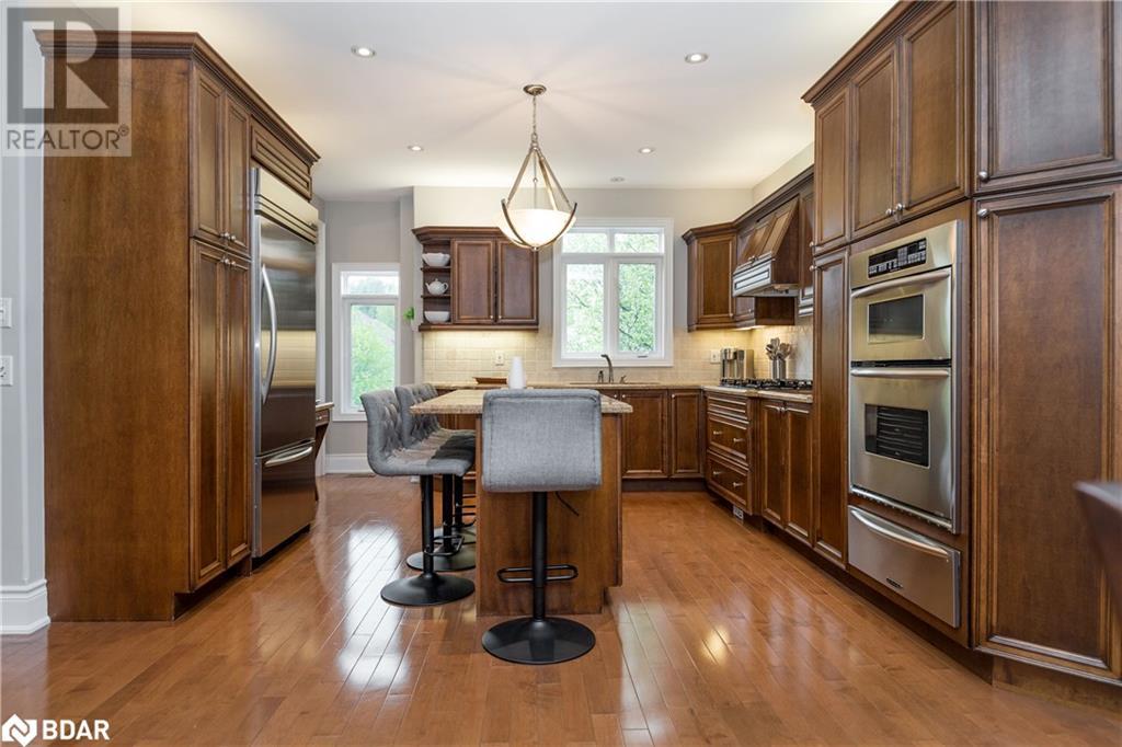 Photo 15 of 6 Orsi Court, Barrie ON