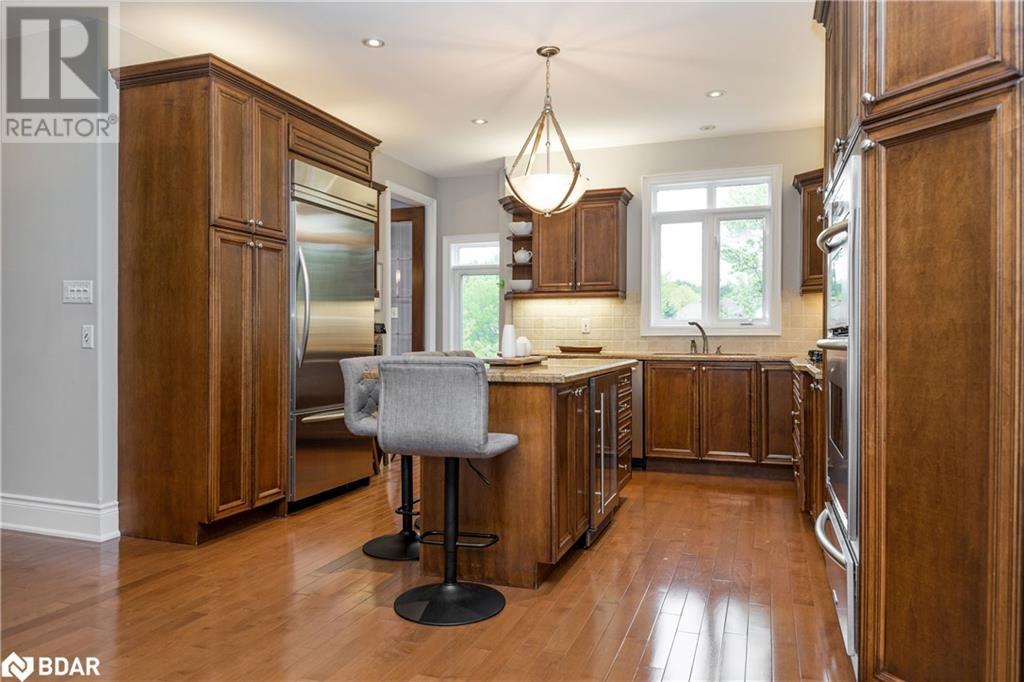 Photo 16 of 6 Orsi Court, Barrie ON