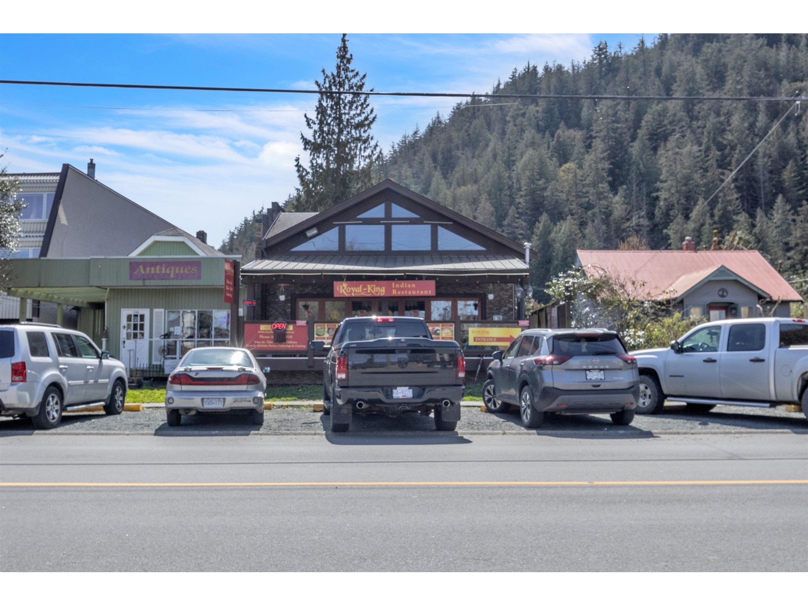 140 LILLOOET AVENUE, Harrison Hot Springs, Harrison Hot Springs