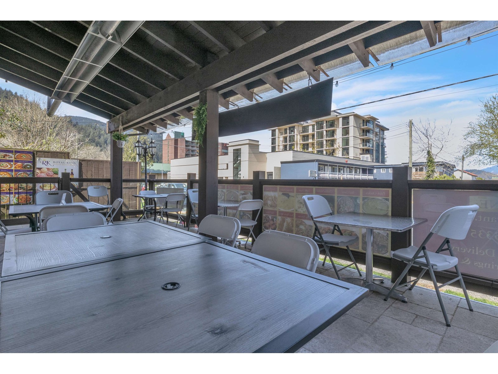140 LILLOOET AVENUE, Harrison Hot Springs, Harrison Hot Springs