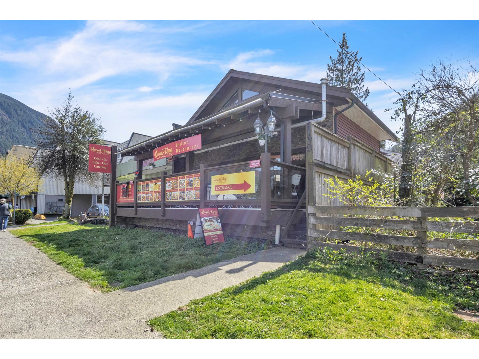 140 LILLOOET AVENUE, Harrison Hot Springs, Harrison Hot Springs