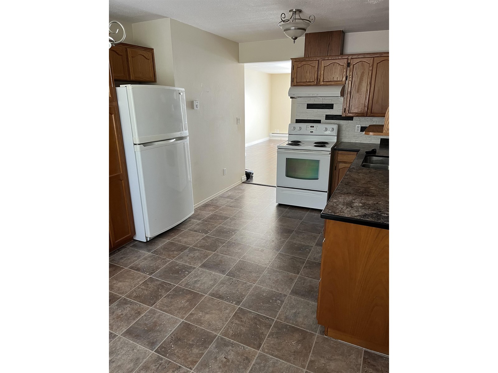 1-10 9416 HAZEL STREET, Chilliwack Proper East, Chilliwack real estate listing C8066219