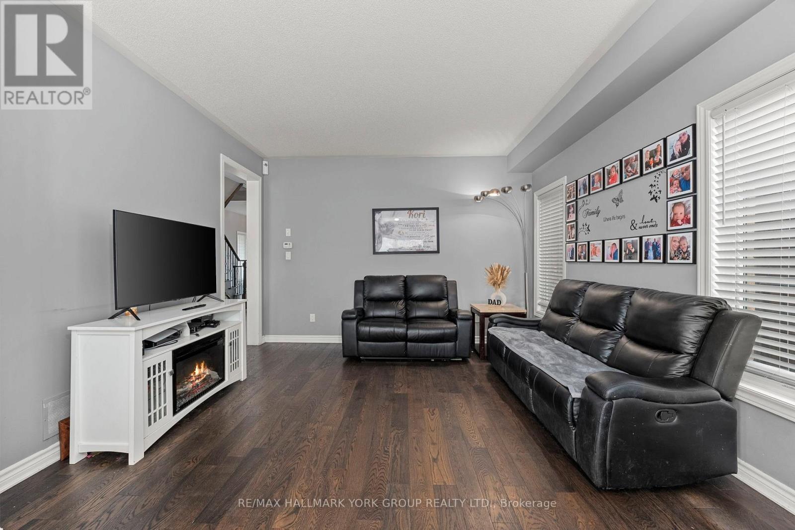 Photo 6 of 1 Furniss Street, Brock ON