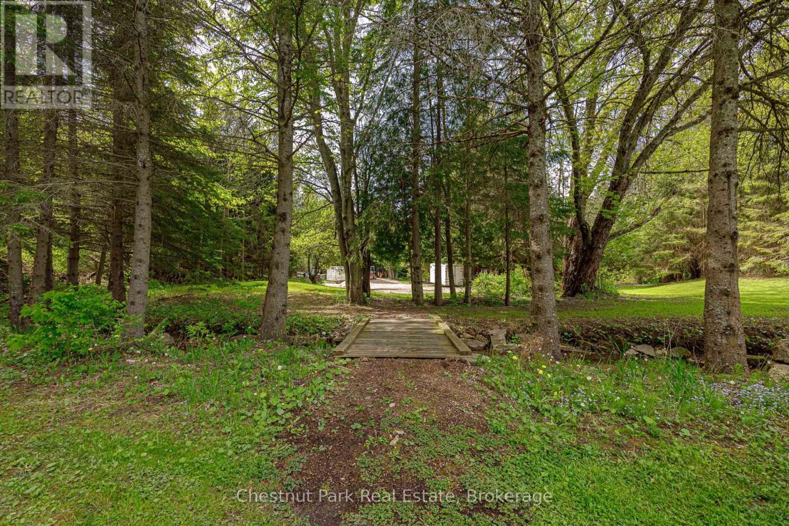 174386 LOWER VALLEY ROAD - 32