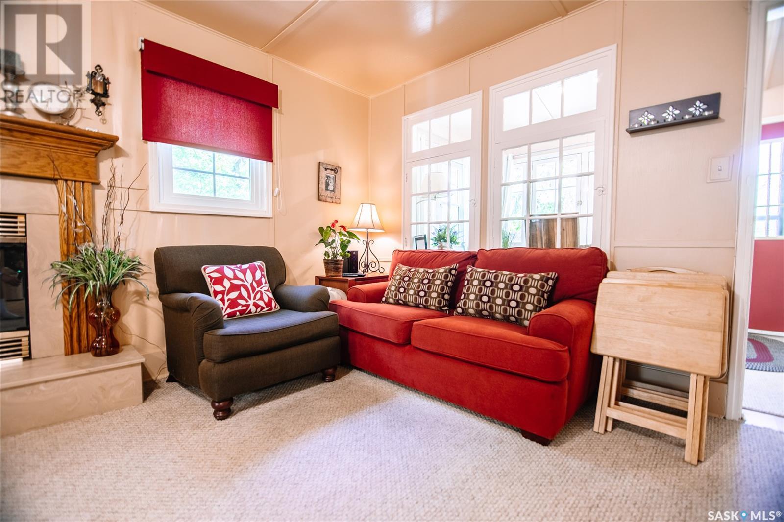 Photo 31 of 117 Daly Avenue, Regina Beach SK