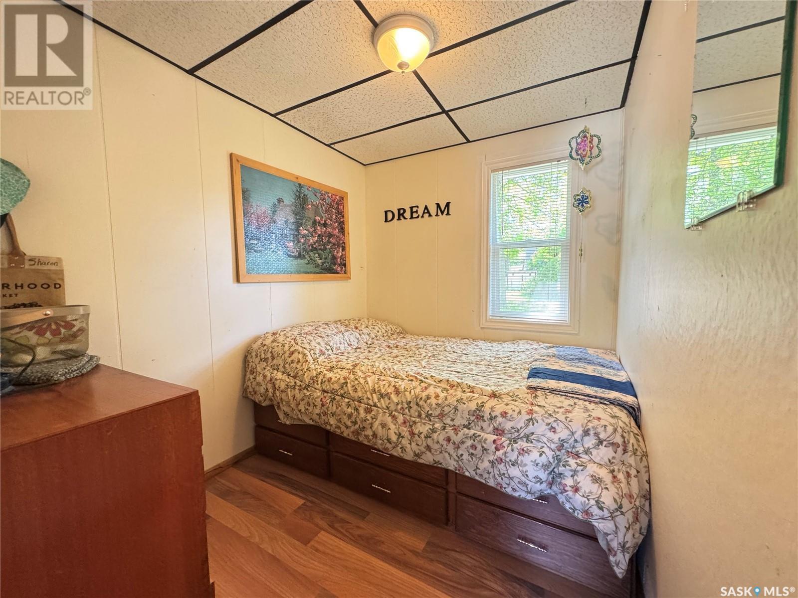 Photo 8 of 580 Nicoll Avenue, Regina Beach SK