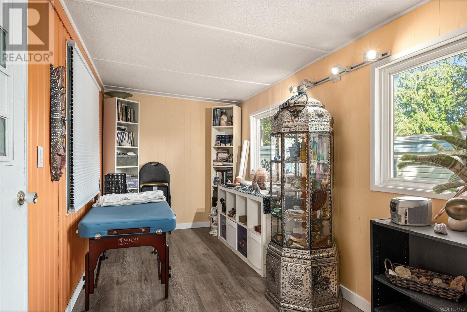 Photo 19 of 7 1247 Arbutus Rd, Parksville BC
