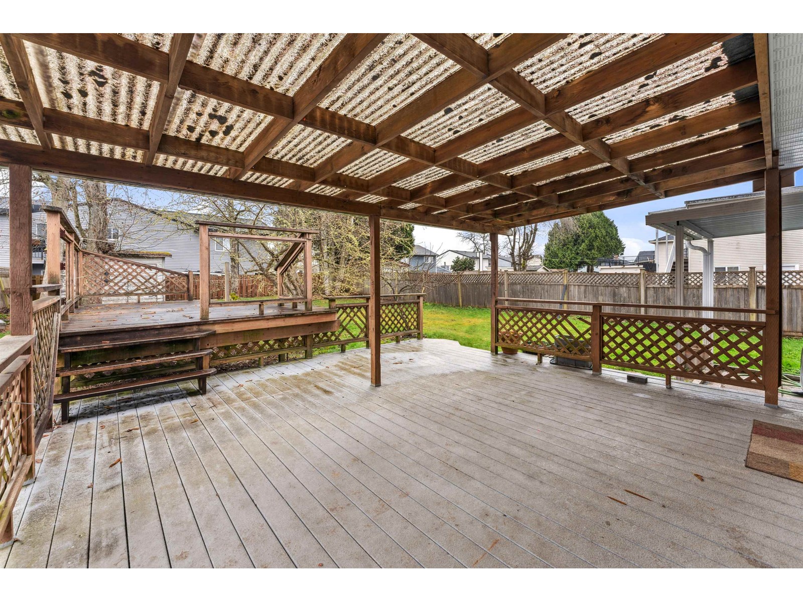 Photo 12 of 7652 124 Street, Surrey BC
