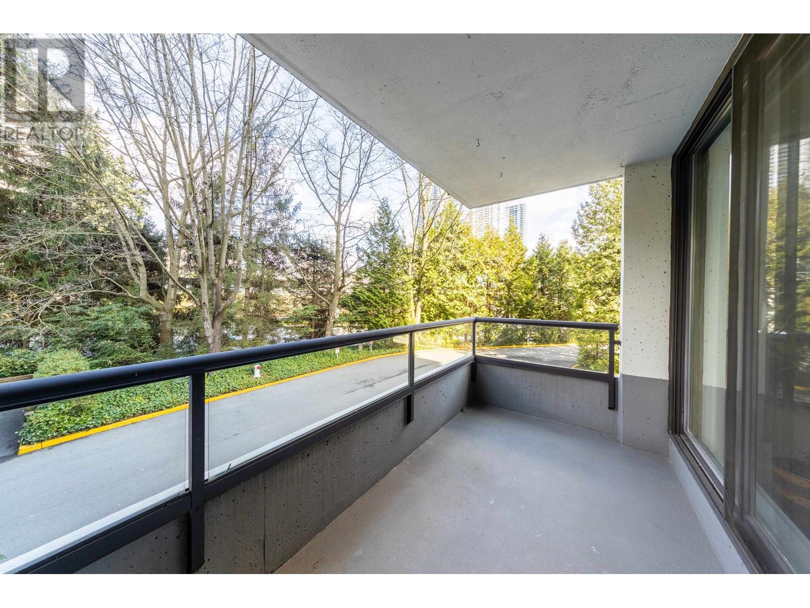 Photo 26 of 204 9521 Cardston Court, Burnaby BC