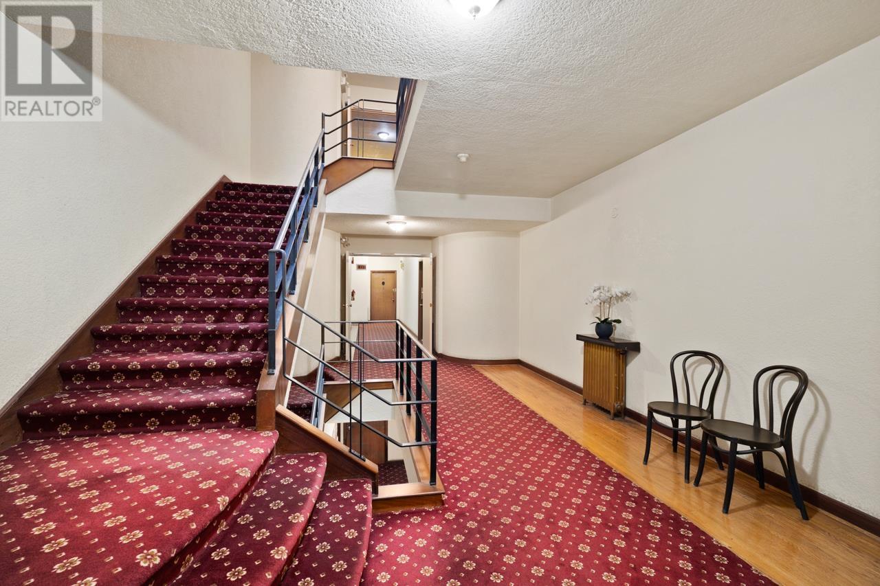 204 1565 BURNABY STREET, Vancouver real estate listing R3008701