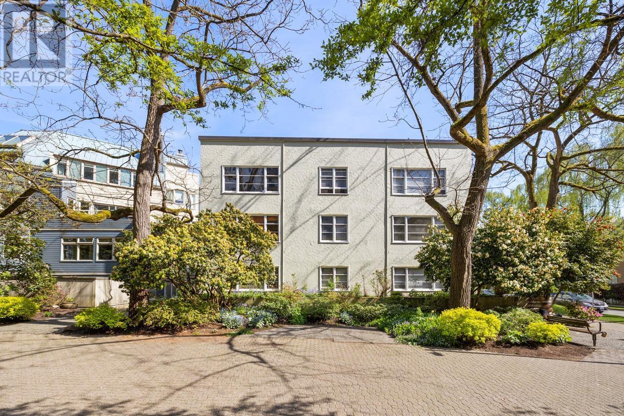 204 1565 BURNABY STREET, Vancouver real estate listing R3008701