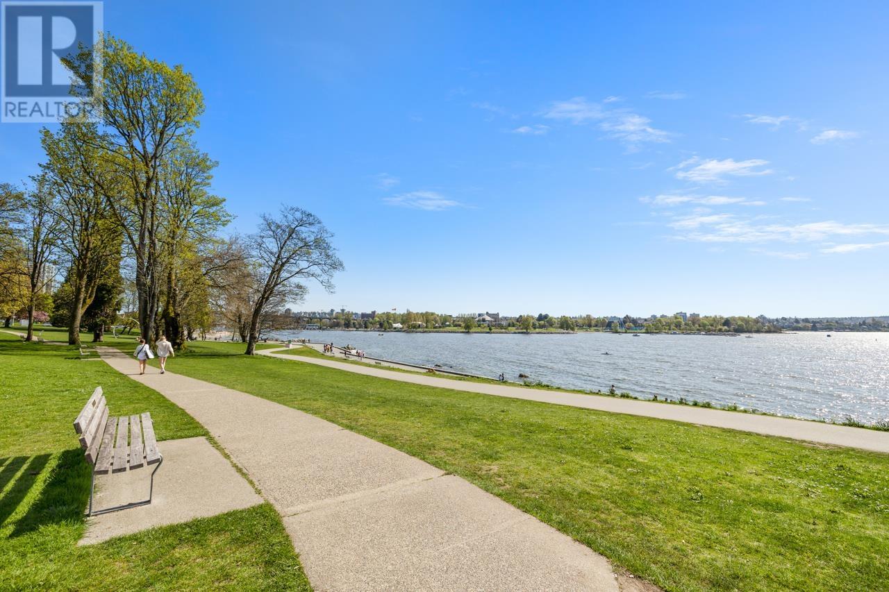 204 1565 BURNABY STREET, Vancouver real estate listing R3008701