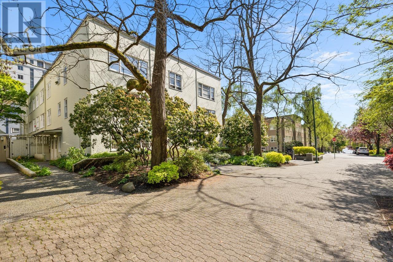 204 1565 BURNABY STREET, Vancouver real estate listing R3008701
