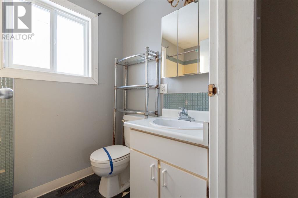 816, 600 Signal Road, Fort McMurray, Alberta