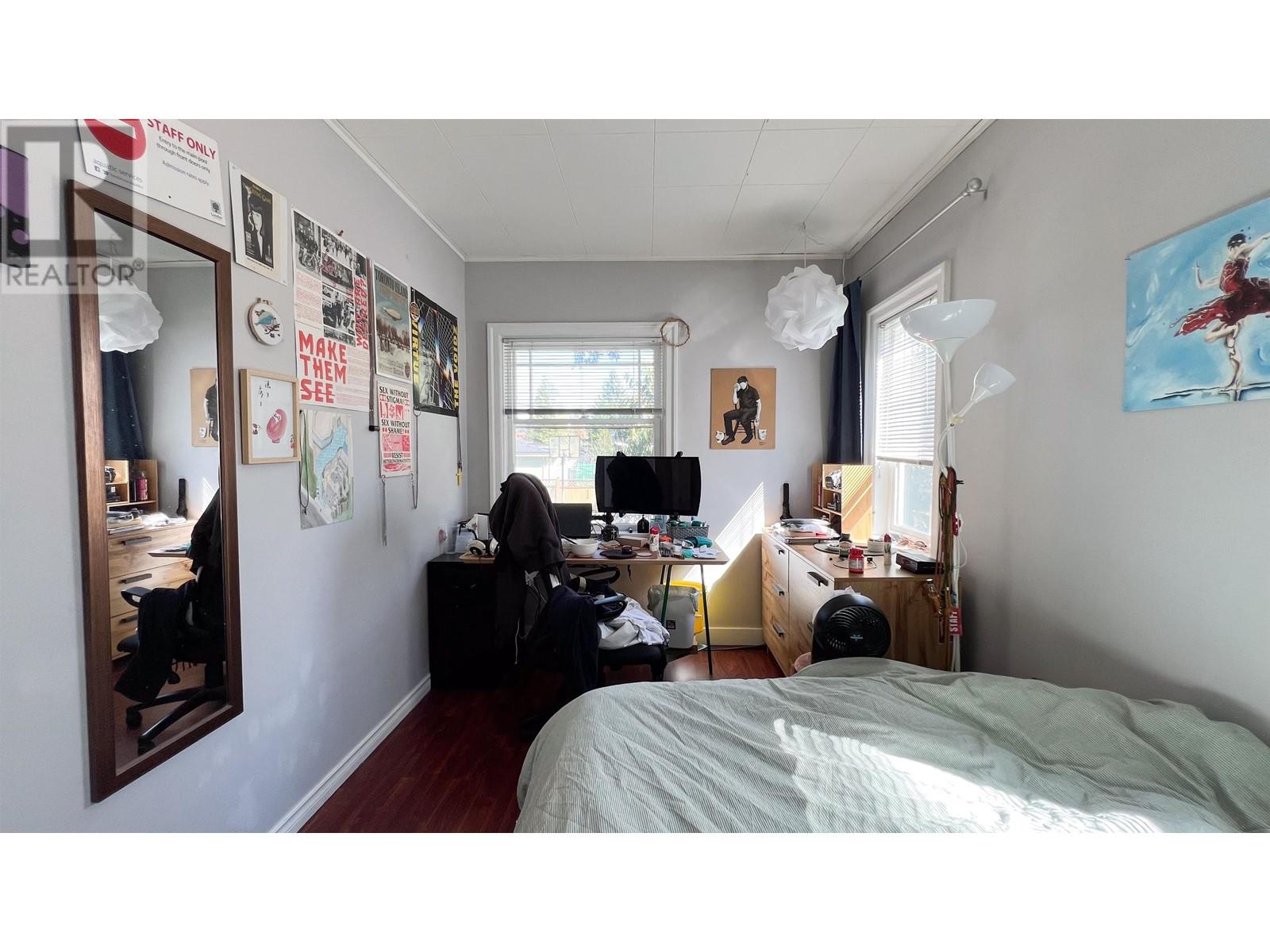 Photo 13 of 3088 Discovery Street, Vancouver BC