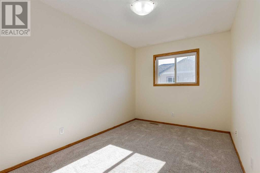 Single Family House for Sale in  Millview Green SW Millrise Calgary 
