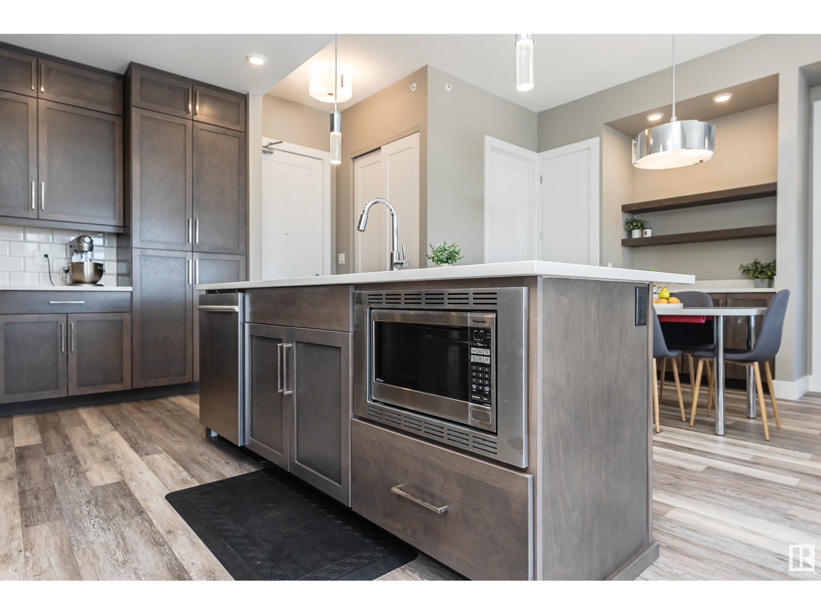 #427 524 GRIESBACH PR NW - Image 19