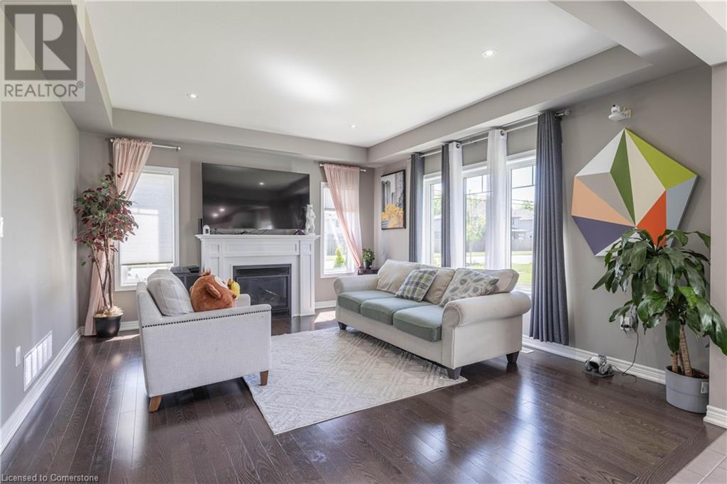 Photo 10 of 6212 Sam Iorfida Drive, Niagara Falls ON