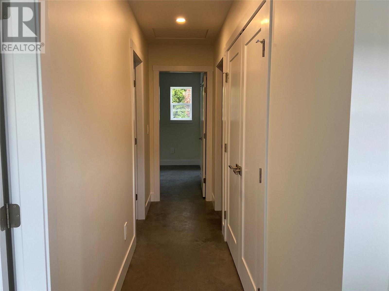  Glenway Road, West Kelowna