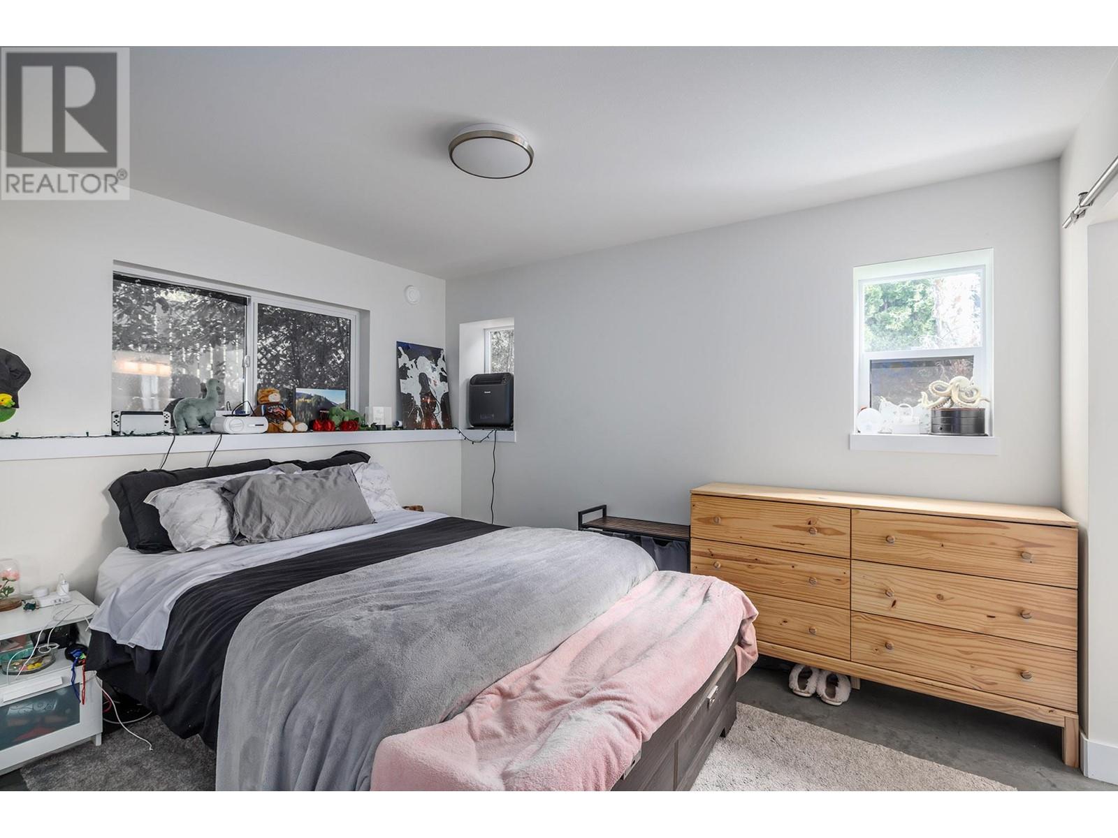  Glenway Road, West Kelowna