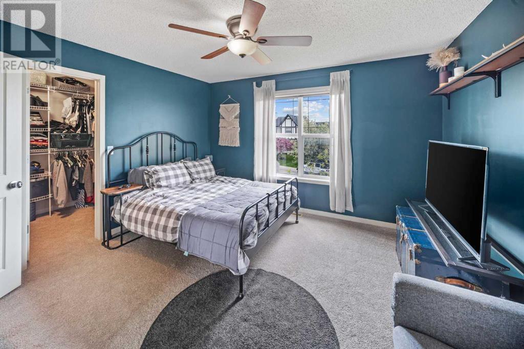 Single Family House for Sale in  Cranberry Place SE Cranston Calgary 