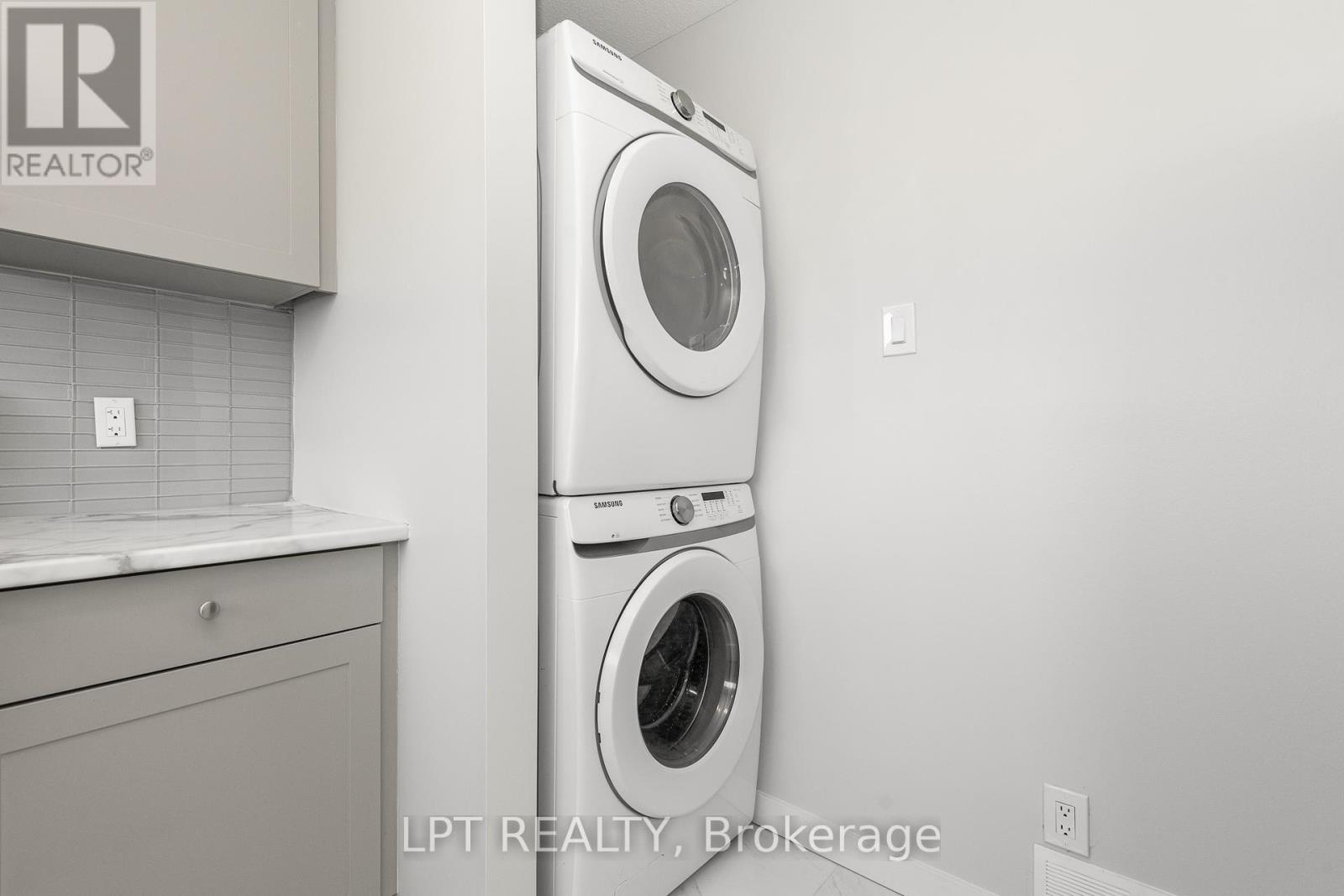 Photo 1 of 5 Attwood Crescent, Ottawa ON