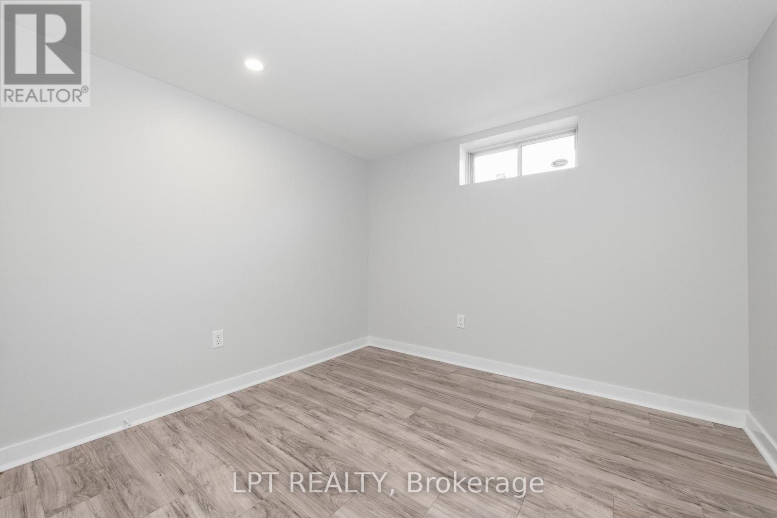 Photo 36 of 5 Attwood Crescent, Ottawa ON