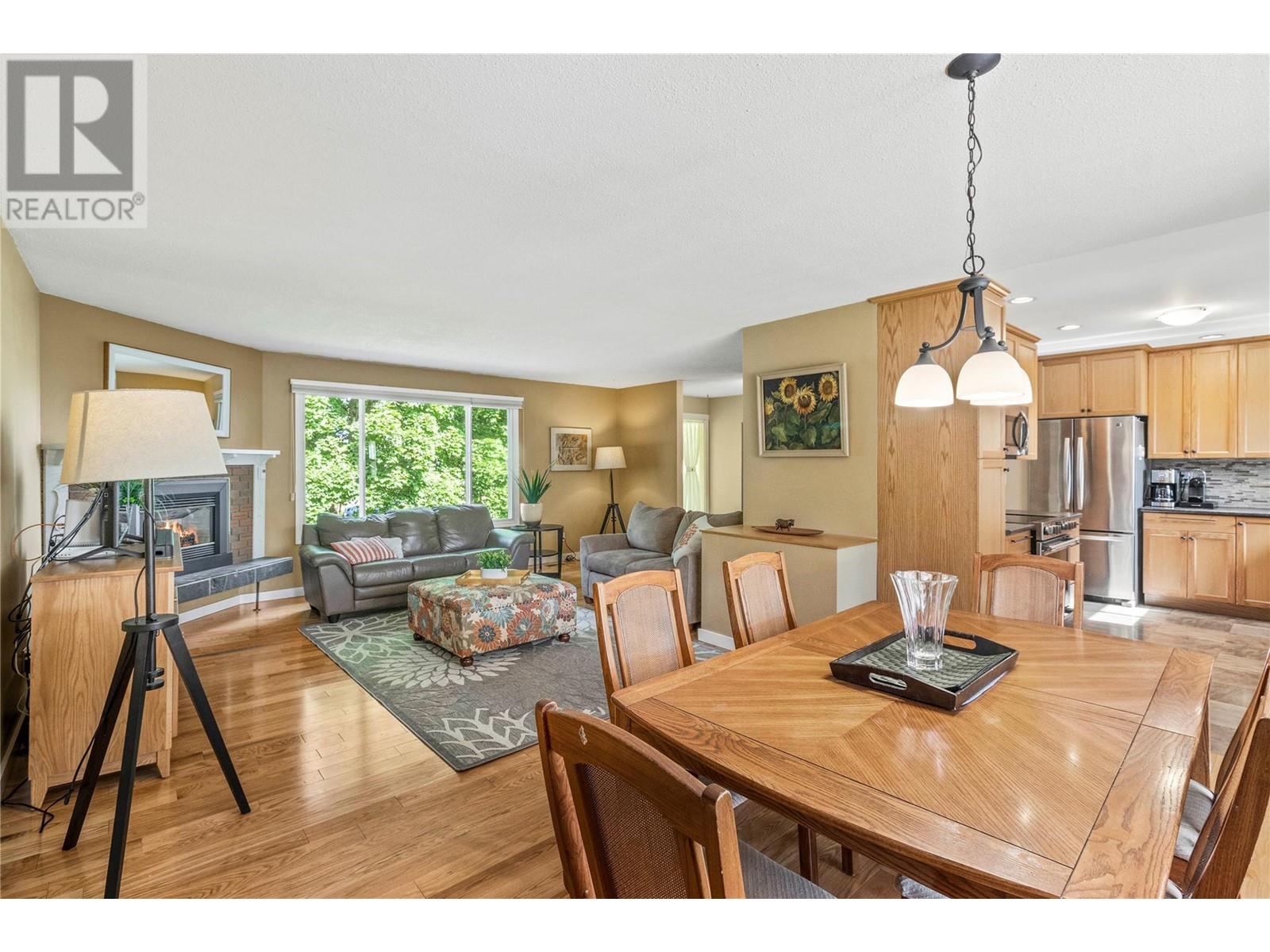 880 28th Street SE, Salmon Arm