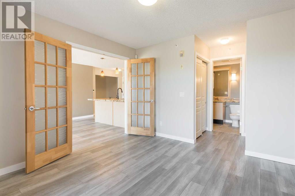Single Family House for Sale in   Richard Road SW Lincoln Park Calgary 