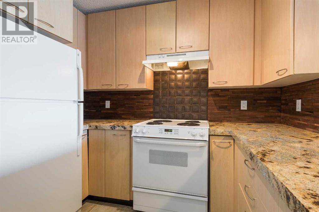 Single Family House for Sale in   Richard Road SW Lincoln Park Calgary 