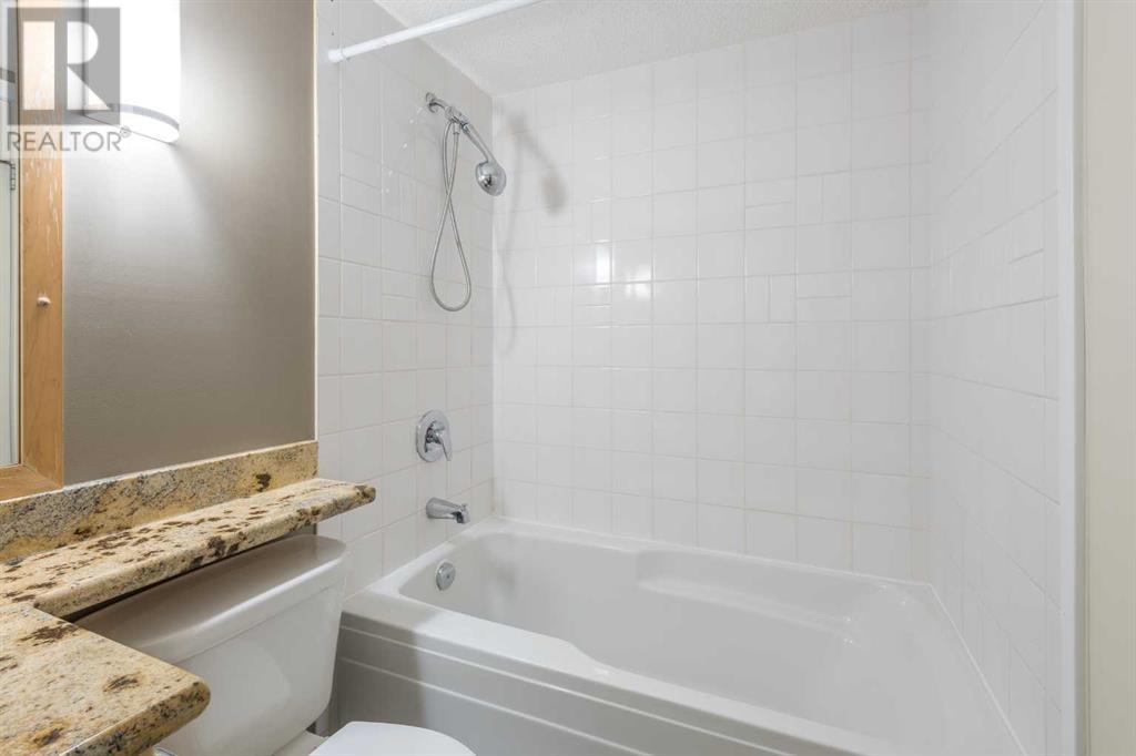 Single Family House for Sale in   Richard Road SW Lincoln Park Calgary 