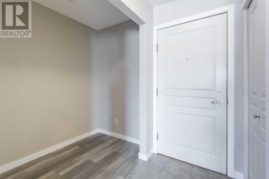 Single Family House for Sale in   Richard Road SW Lincoln Park Calgary 