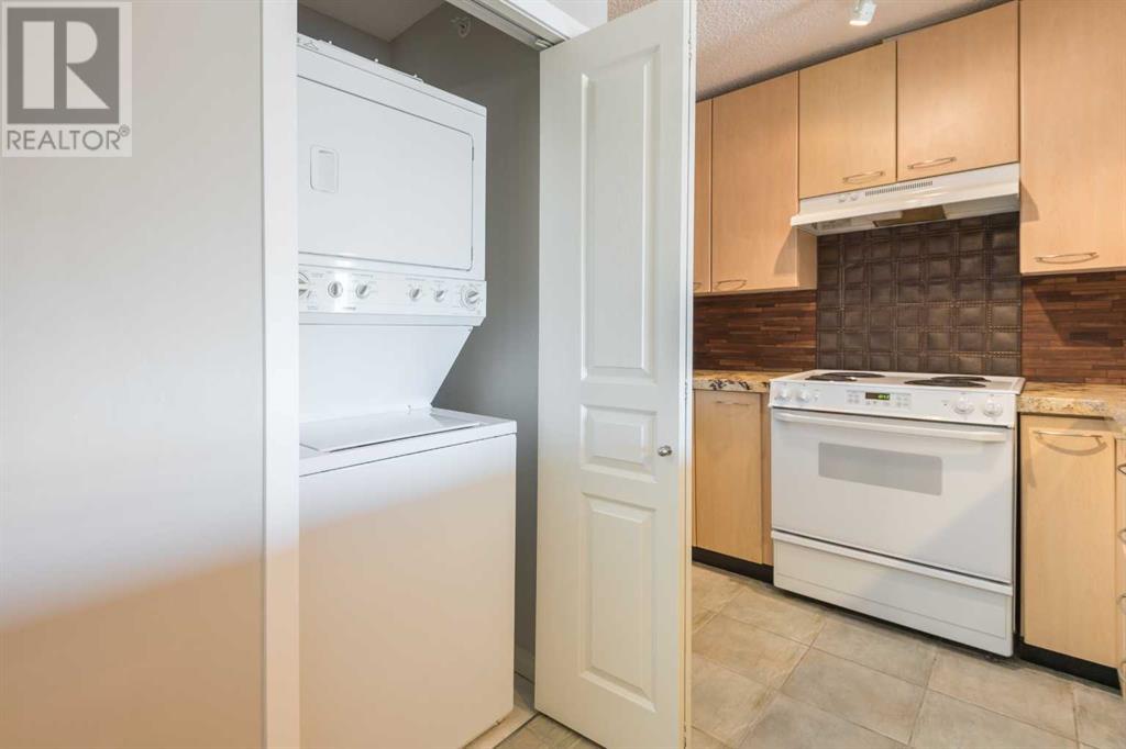Single Family House for Sale in   Richard Road SW Lincoln Park Calgary 