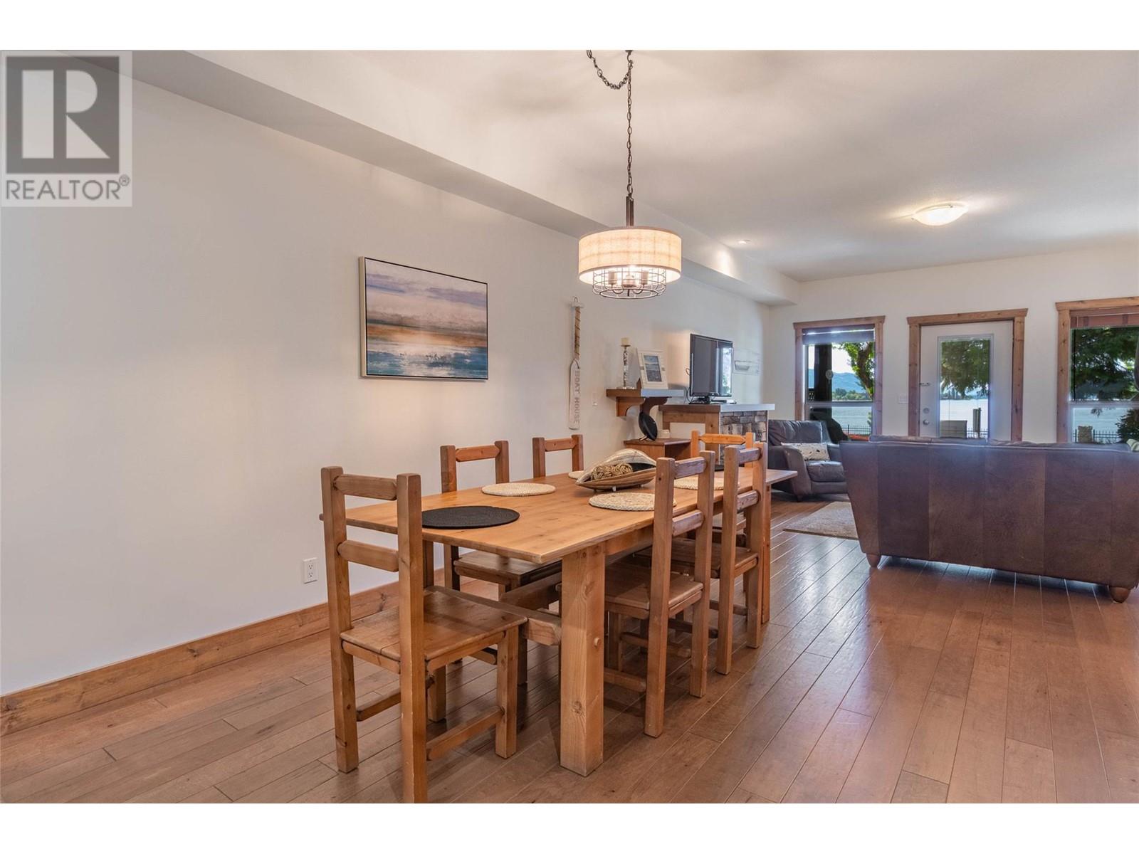 5401 LAKESHORE Drive Unit# 113, Osoyoos