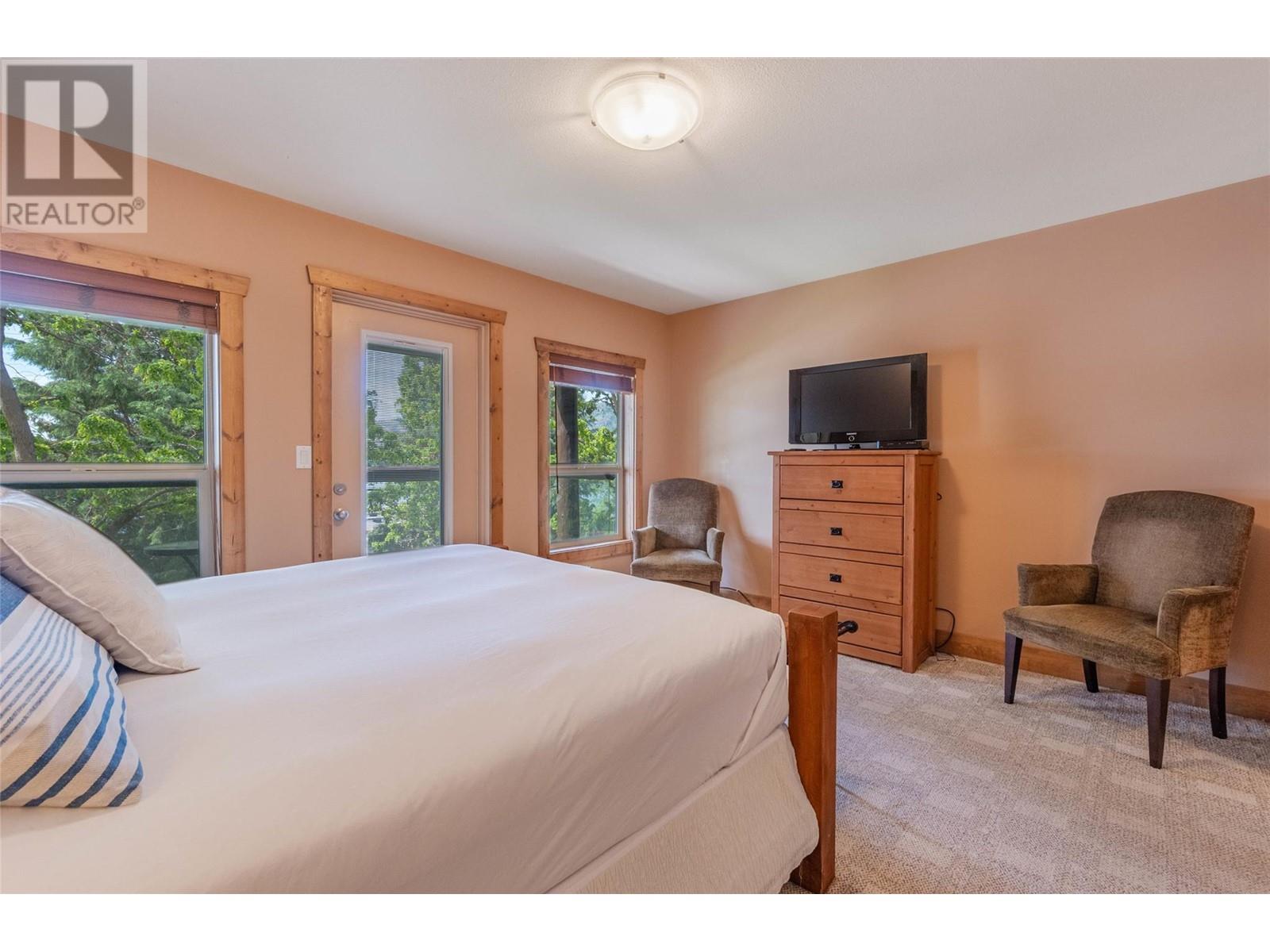5401 LAKESHORE Drive Unit# 113, Osoyoos