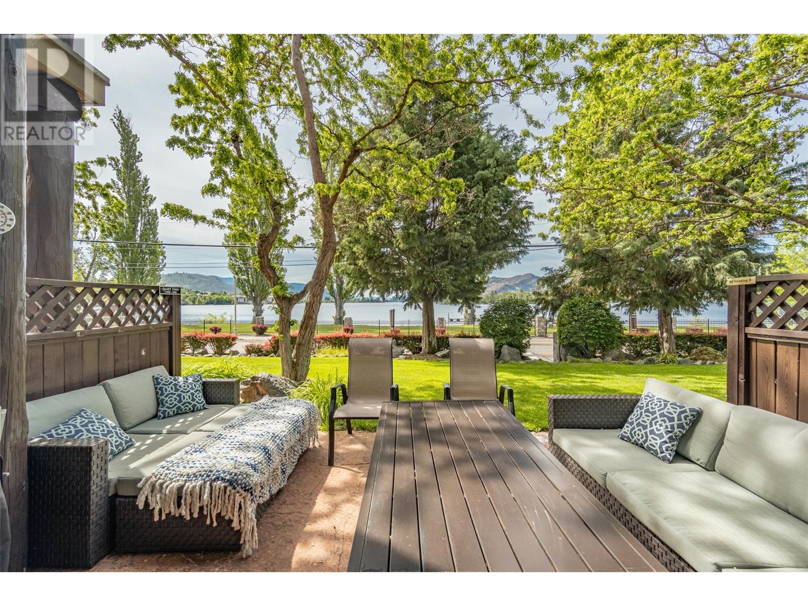 5401 LAKESHORE Drive Unit# 113, Osoyoos