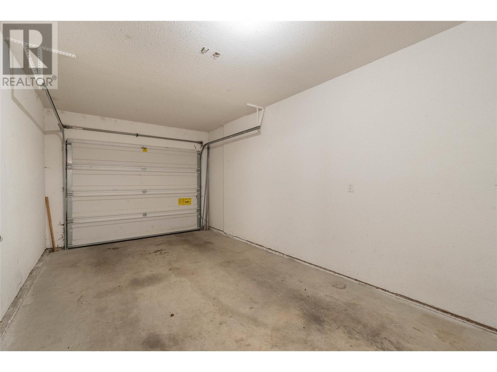5401 LAKESHORE Drive Unit# 113, Osoyoos