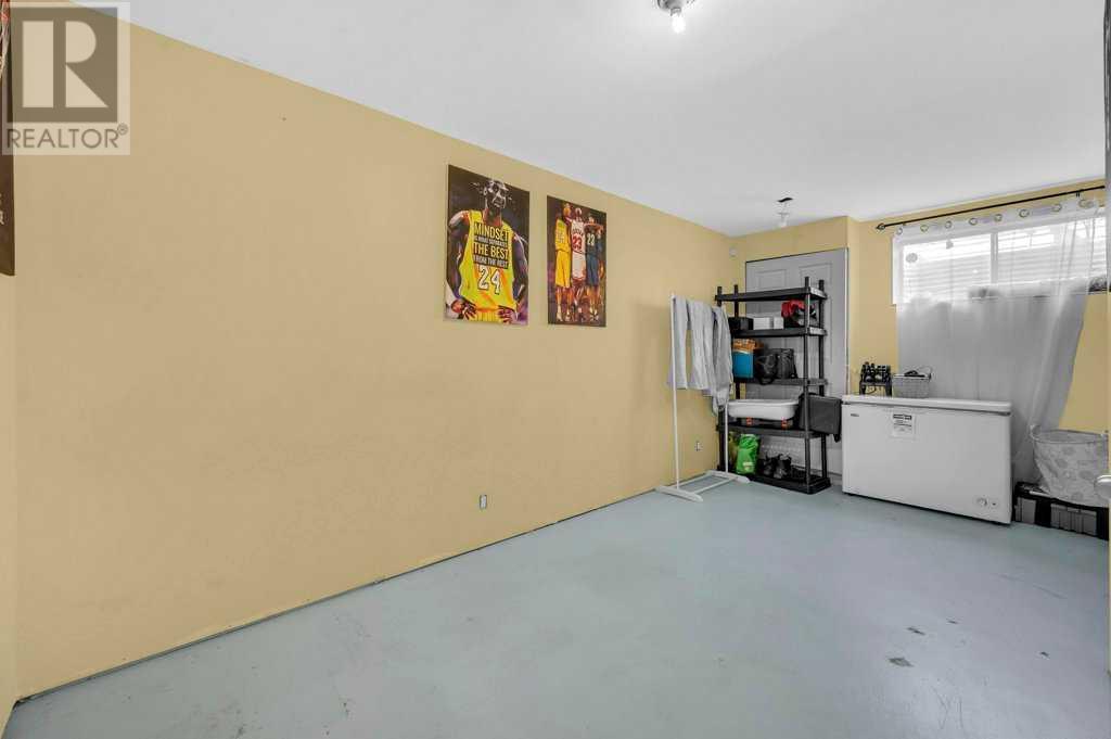Single Family House for Sale in  Covewood Park NE Coventry Hills Calgary 