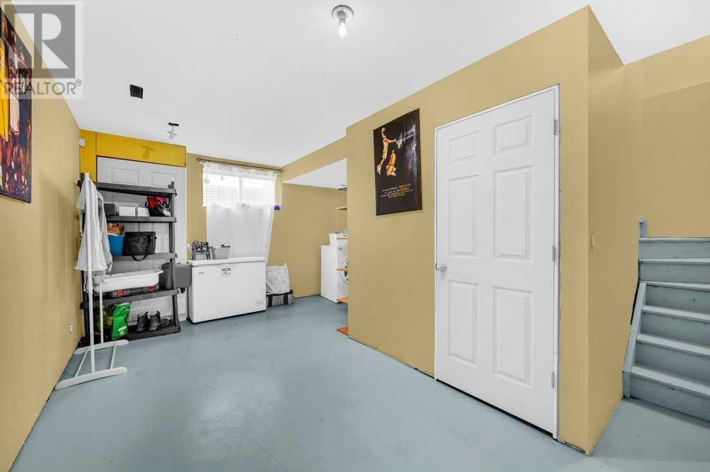 Single Family House for Sale in  Covewood Park NE Coventry Hills Calgary 