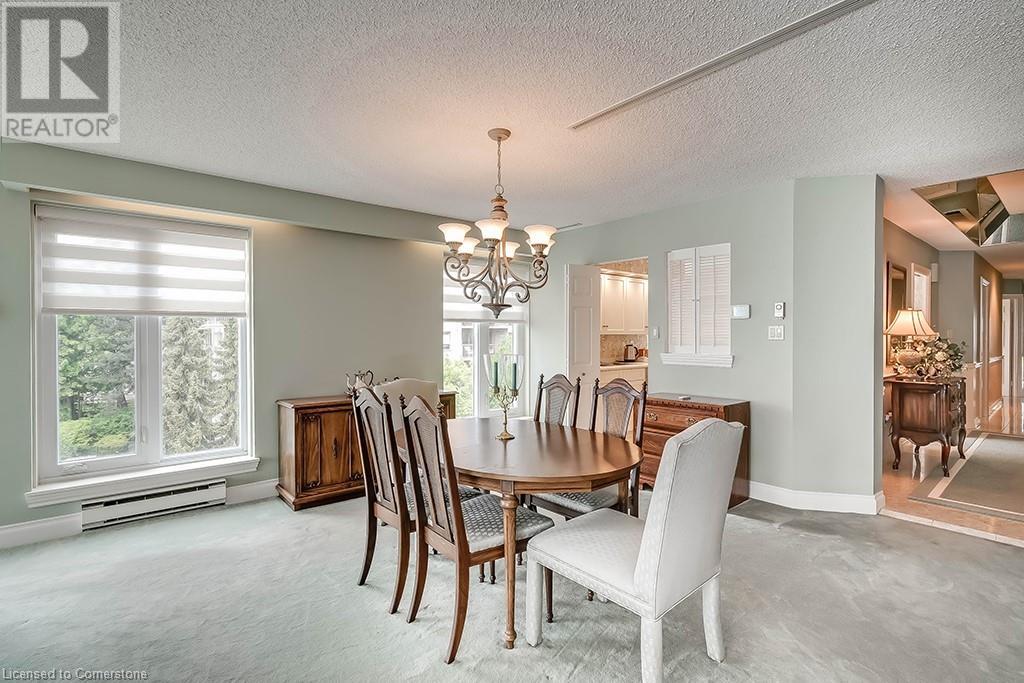 Photo 19 of 2220 Lakeshore Road Unit 23, Burlington ON