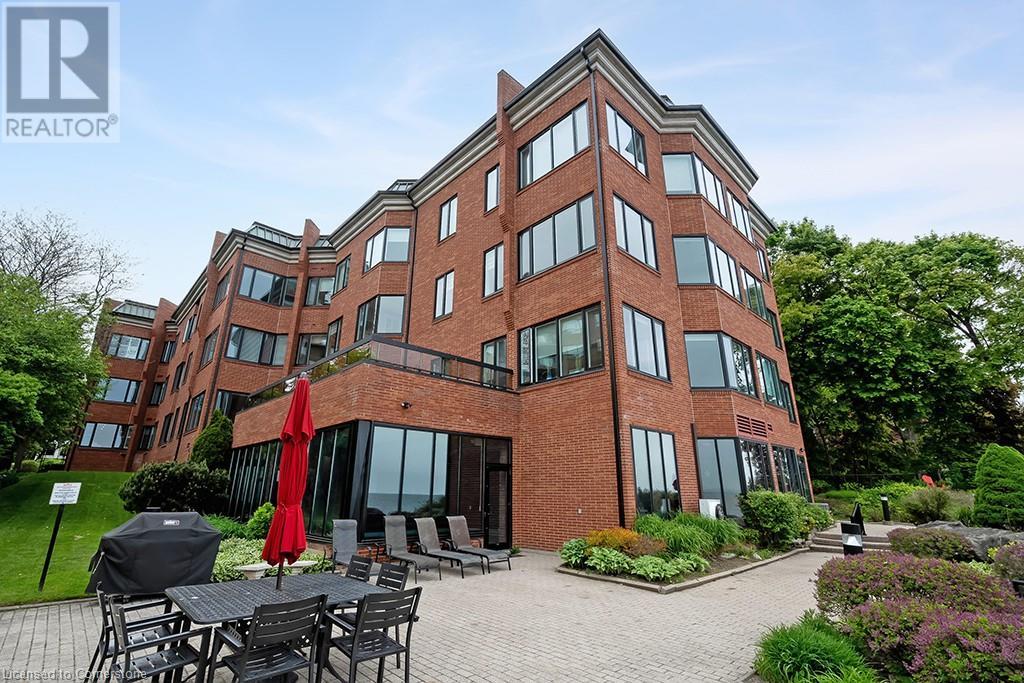 Photo 33 of 2220 Lakeshore Road Unit 23, Burlington ON
