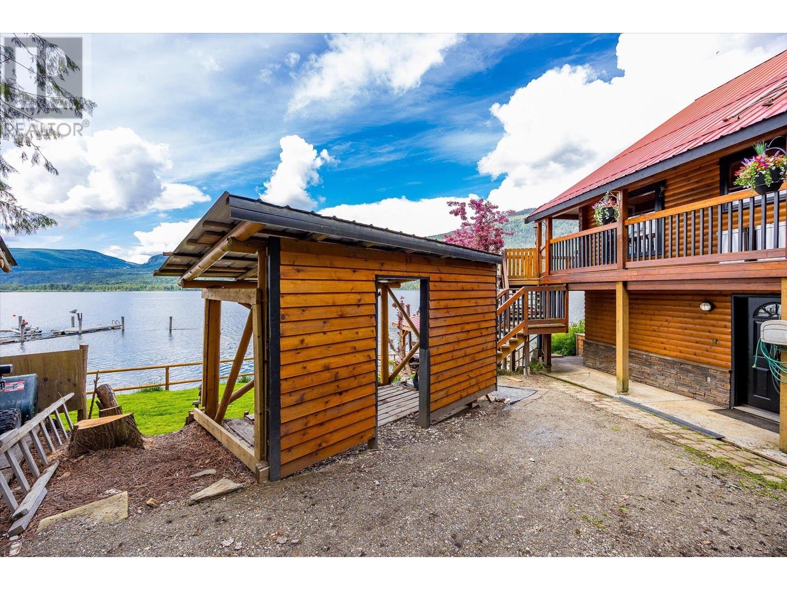 3546 MABEL LAKE Road - 72
