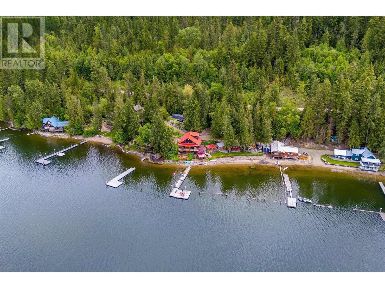 3546 MABEL LAKE Road - 85