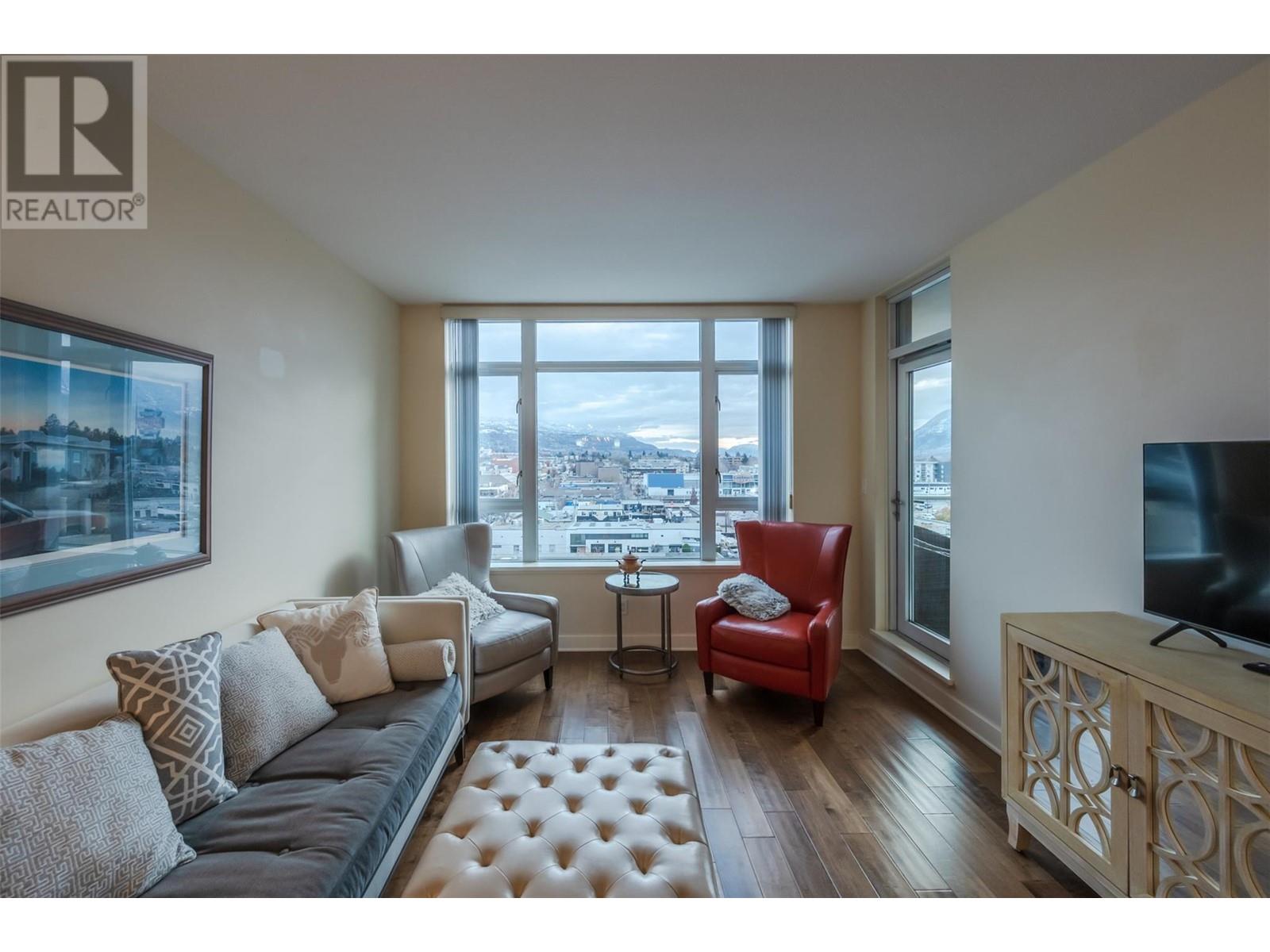 806 75 Martin Street, Penticton