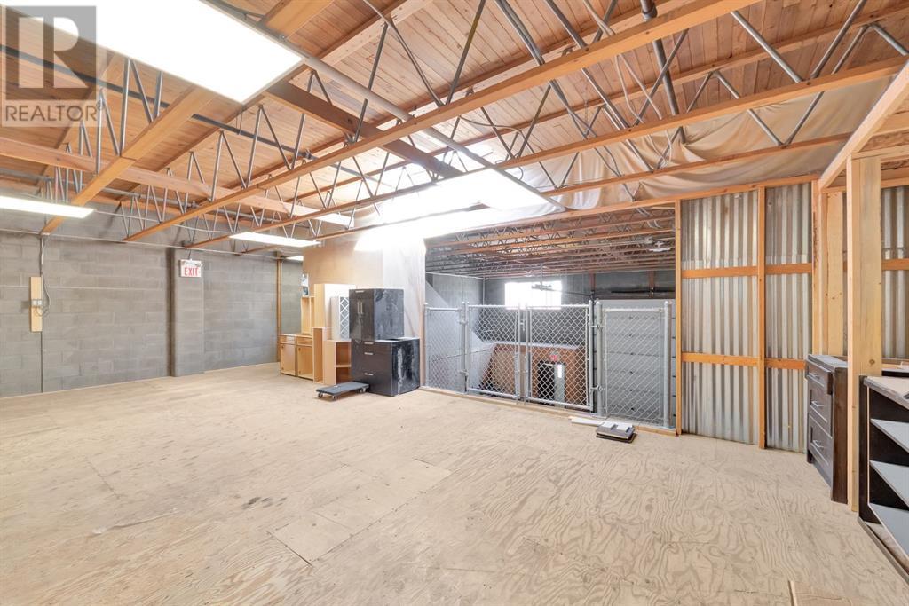 216 40 Avenue NE, Calgary, Alberta