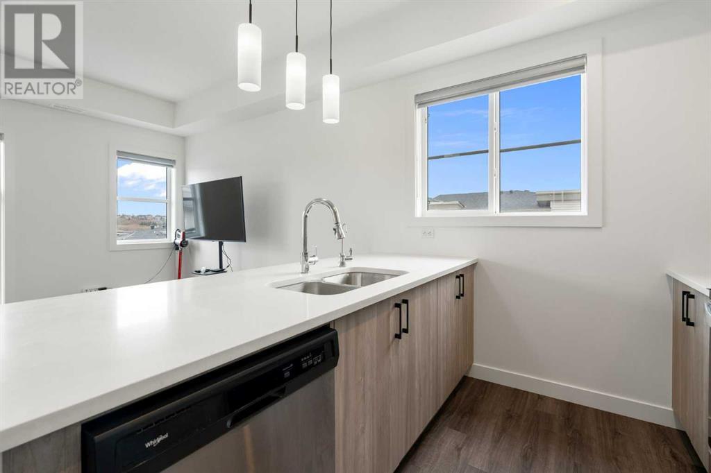 Single Family House for Sale in  Spring Creek Common SW Springbank Hill Calgary 